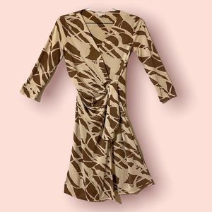 New York & Company XS Womens Dress brown beige wrap knee length